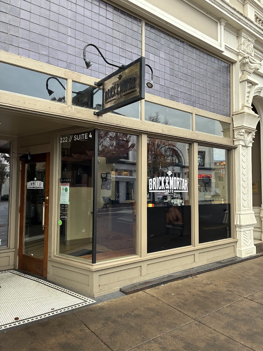 Brick & Mortar Café